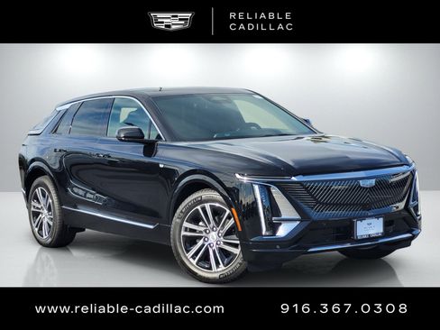 New 2025 Cadillac Lyriq Luxury image 1