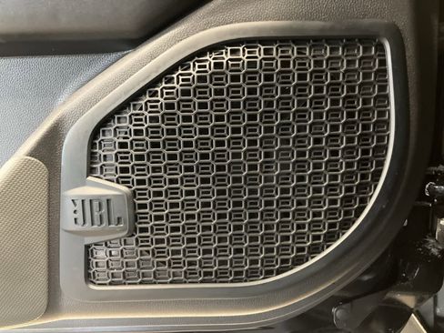 Used 2024 Toyota Tacoma Limited image 15