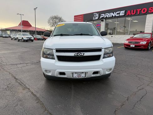 Used 2009 Chevrolet Tahoe LS image 2