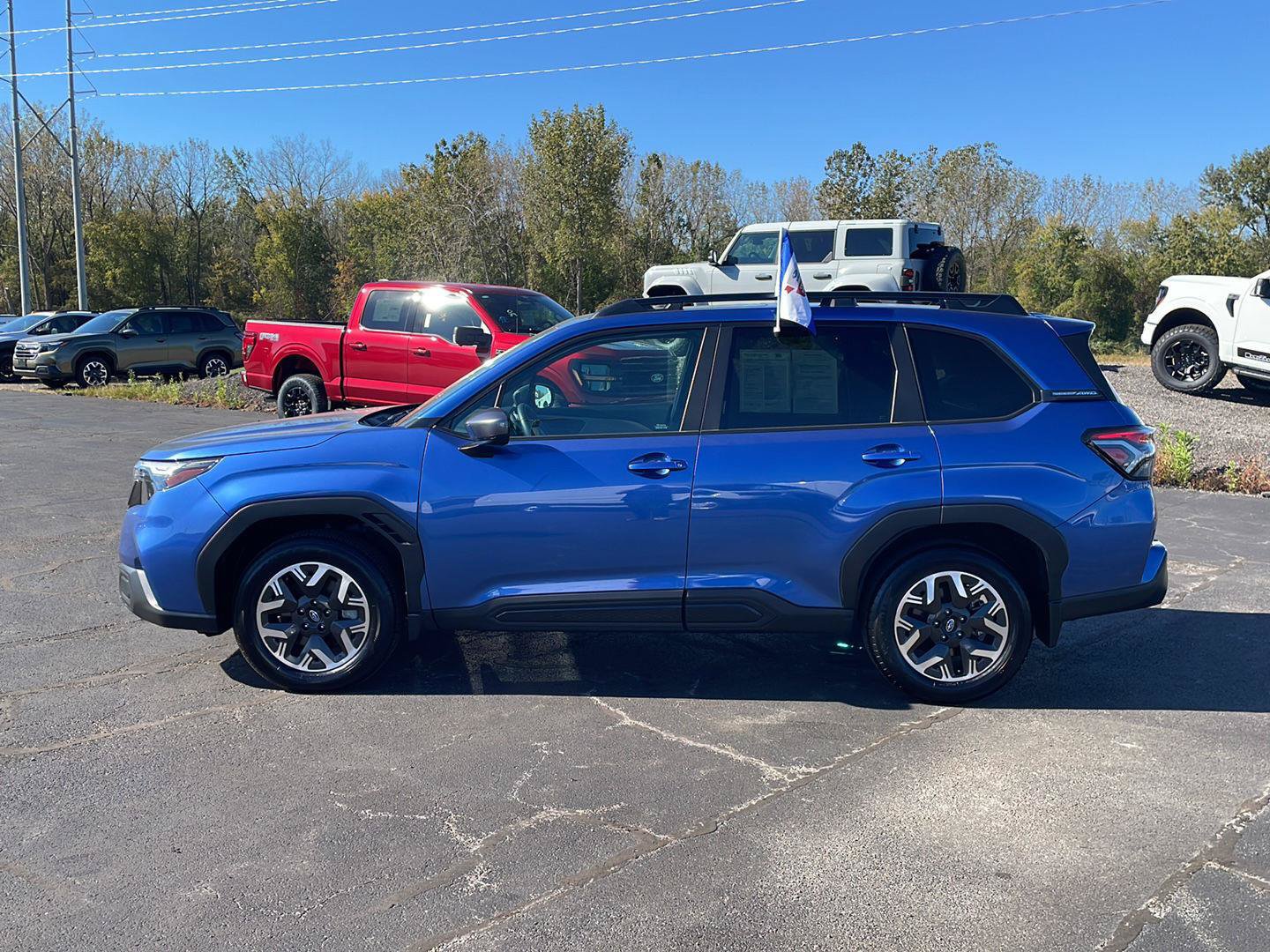Used 2026 Subaru Forester Premium w/ Base/Premium Package AWD/4WD image 2