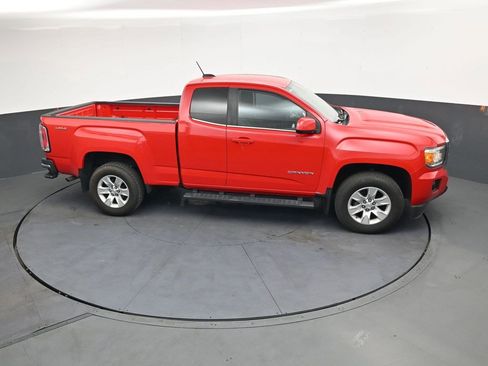 Used 2016 GMC Canyon SLE AWD/4WD image 26