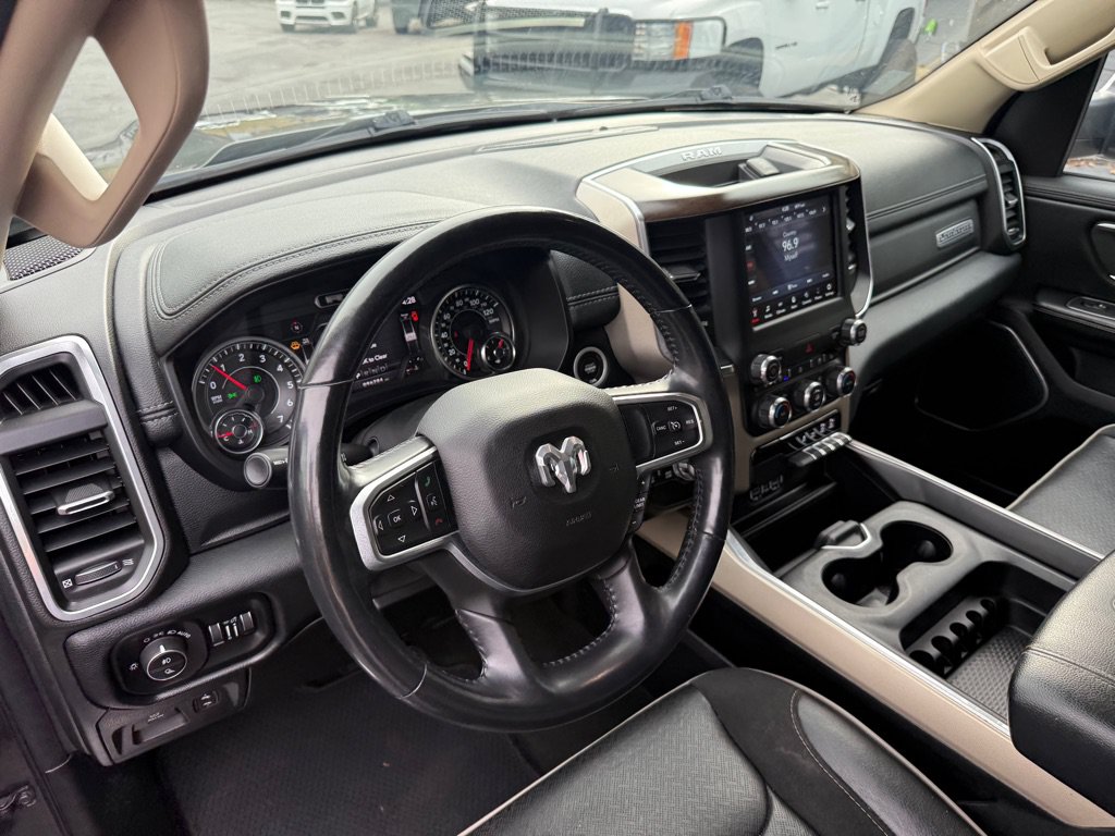 Used 2021 RAM 1500 Laramie AWD/4WD image 4
