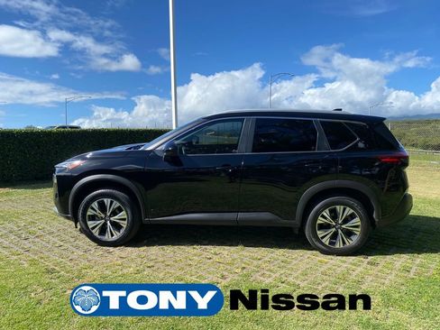 Used 2023 Nissan Rogue SV w/ SV Premium B Package FWD image 4