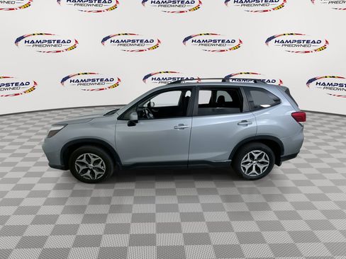 Used 2021 Subaru Forester Premium AWD/4WD image 5