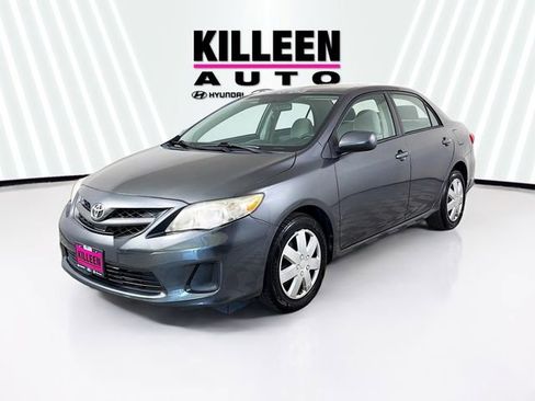Used 2012 Toyota Corolla LE image 3