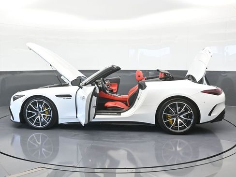 Used 2022 Mercedes-Benz SL 63 AMG 4MATIC image 83