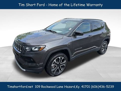 Used 2024 Jeep Compass Limited AWD/4WD image 2
