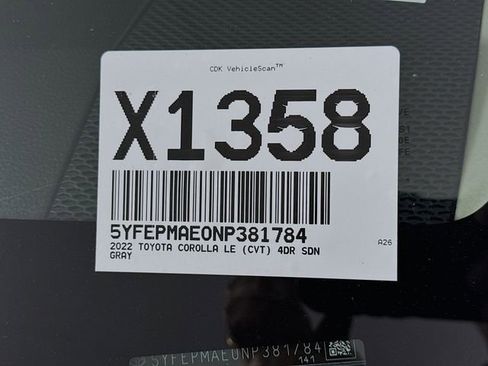 Used 2022 Toyota Corolla LE image 30