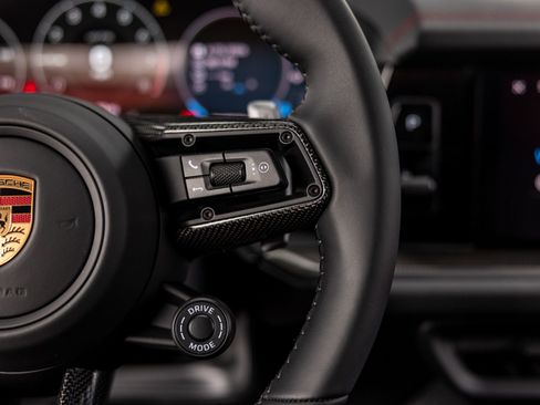 New 2026 Porsche Cayenne GTS AWD/4WD image 52