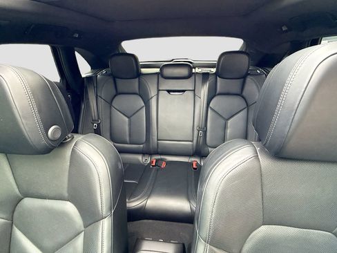 Used 2021 Porsche Macan S AWD/4WD image 24