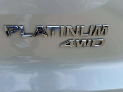 Used 2024 Nissan Pathfinder Platinum w/ Cargo Package AWD/4WD image 25