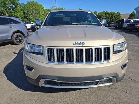 Used 2014 Jeep Grand Cherokee Limited w/ Luxury Group II AWD/4WD image 2