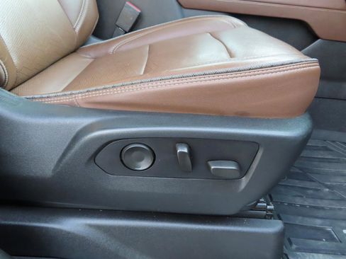 Used 2021 Chevrolet Tahoe High Country w/ Premium Package image 56