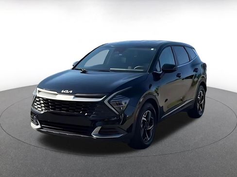 Used 2025 Kia Sportage LX FWD image 7