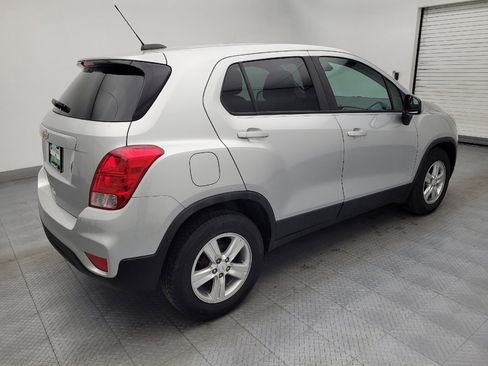Used 2020 Chevrolet Trax LS w/ Tint and Cruise Package image 10