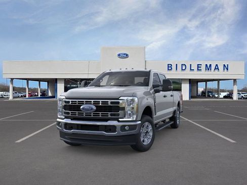 New 2026 Ford F250 XLT w/ Snow Plow Prep Package image 2