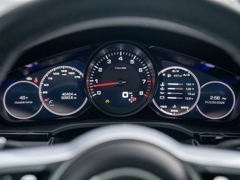 Certified 2020 Porsche Cayenne image 14