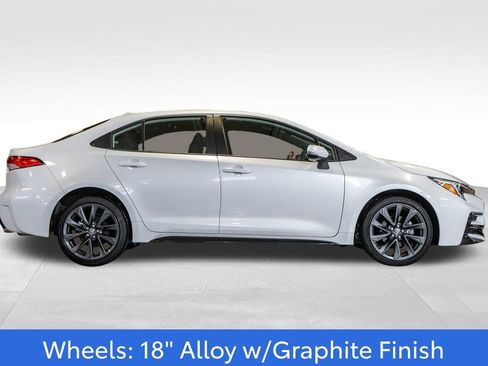 Used 2023 Toyota Corolla SE image 8