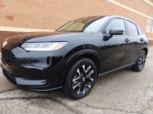 Used 2026 Honda HR-V EX-L image 1