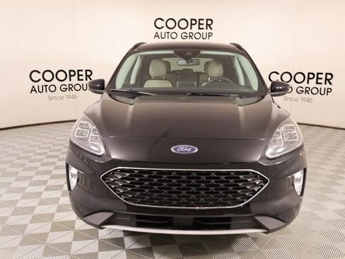 Used 2022 Ford Escape Titanium AWD/4WD image 10