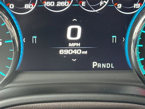 Used 2017 GMC Yukon Denali w/ Open Road Package image 32