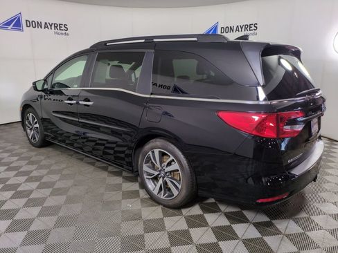 Used 2024 Honda Odyssey Touring image 4