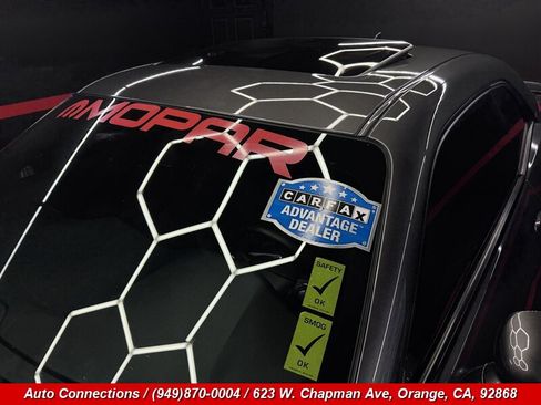 Used 2018 Dodge Challenger SRT Hellcat RWD image 32