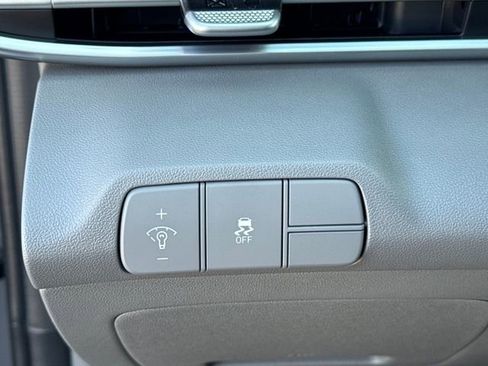 New 2026 Hyundai Elantra Sport FWD image 23