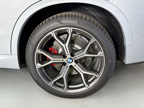 New 2026 BMW X5 xDrive50e w/ M Sport Package image 33