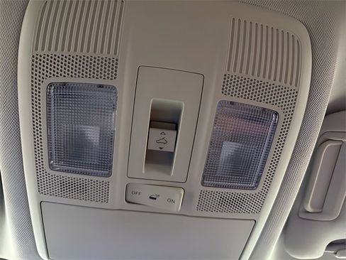 Used 2022 MAZDA CX-5 Carbon Edition image 24