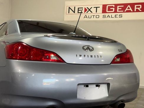 Used 2009 INFINITI G37 Convertible w/ Premium Pkg RWD image 9