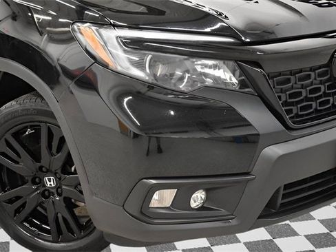 Used 2021 Honda Passport Sport image 14