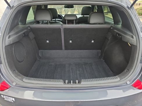 Used 2018 Hyundai Elantra GT Sport w/ Sport Tech Package 04 image 22