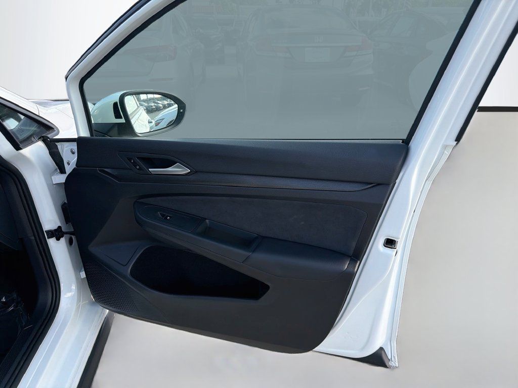 Used 2024 Volkswagen GTI S FWD image 33