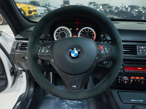 Used 2011 BMW M3 image 42
