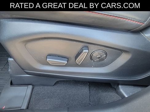 Used 2025 Ford Explorer ST AWD/4WD image 15