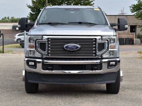 Used 2022 Ford F350 XLT w/ FX4 Off-Road Package AWD/4WD image 2