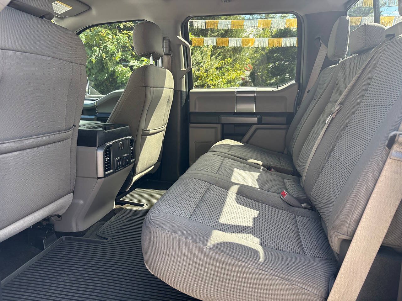 Used 2017 Ford F150 XLT w/ Equipment Group 302A Luxury AWD/4WD image 9