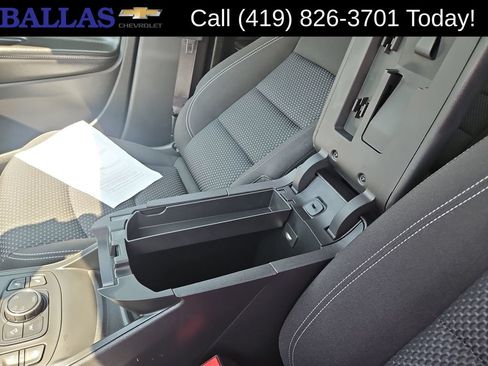 Certified 2023 GMC Terrain SLE w/ Driver Convenience Package AWD/4WD image 19