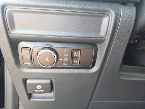 Used 2024 Ford F150 STX RWD image 7