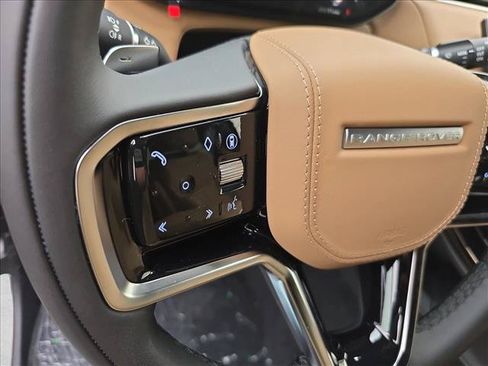 New 2026 Land Rover Range Rover Sport SE AWD/4WD image 18