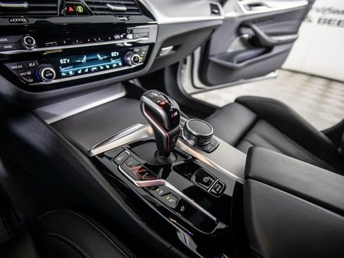 Used 2023 BMW M5 w/ Executive Package image 30