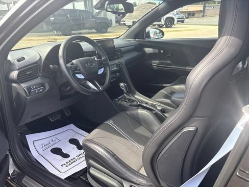 Used 2022 Hyundai Veloster N FWD image 7