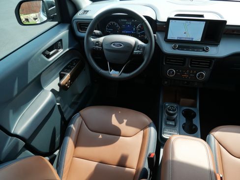 Used 2024 Ford Maverick Lariat w/ 4K Tow Package AWD/4WD image 7