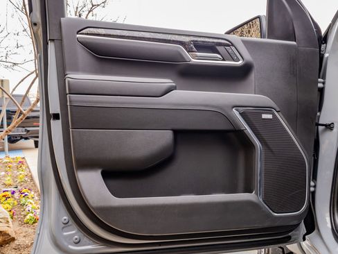 Used 2024 Chevrolet Silverado 1500 RST w/ Convenience Package II image 34