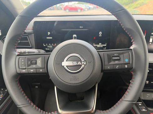 New 2026 Nissan Kicks SR w/ Cold Weather Package AWD/4WD image 15
