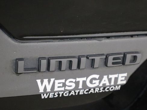 Used 2024 Jeep Grand Cherokee Limited w/ Black Appearance Package image 54