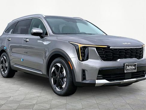 New 2026 Kia Sorento EX w/ EX Premium Package AWD/4WD image 2