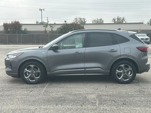 Certified 2023 Ford Escape ST-Line image 8