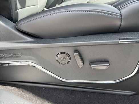 New 2026 Ford F250 Platinum image 17